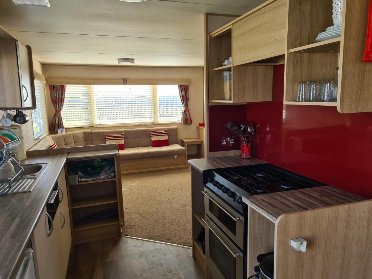 Апартаменты 8 Berth The Chase Инголдмелс Экстерьер фото