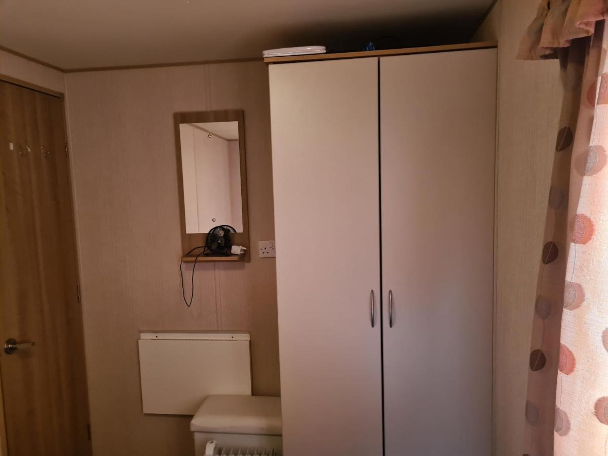 Апартаменты 8 Berth The Chase Инголдмелс Экстерьер фото