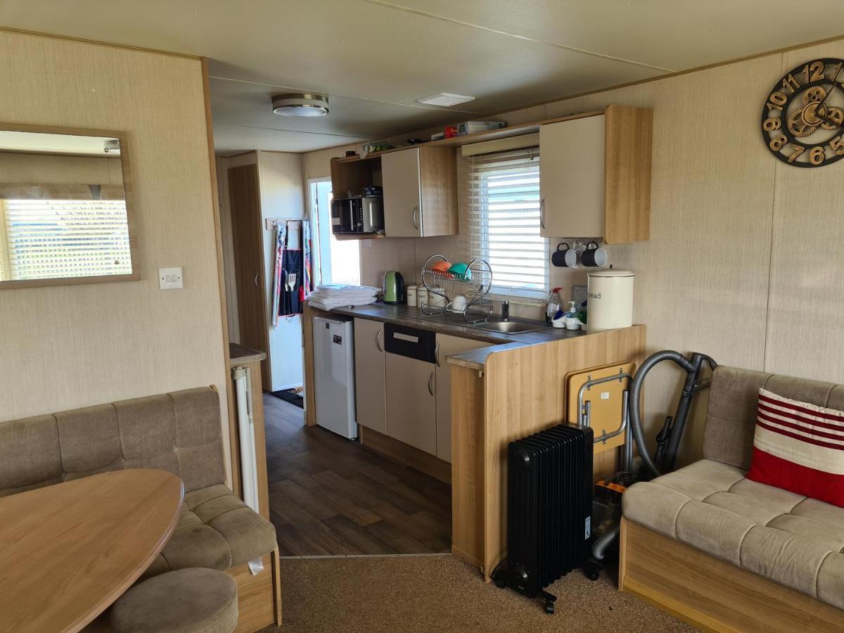 Апартаменты 8 Berth The Chase Инголдмелс Экстерьер фото